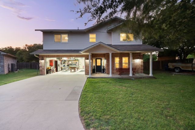 336 Timbercreek Court, Princeton, TX 75407