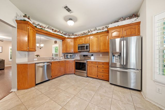 336 Timbercreek Court, Princeton, TX 75407