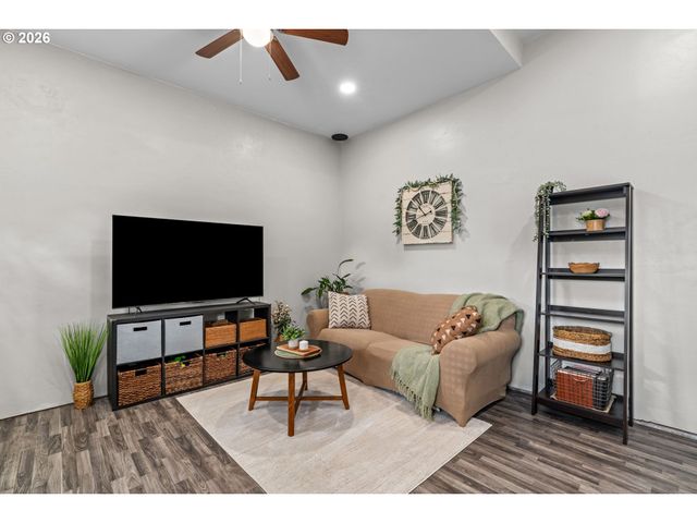 2343 WILBUR Ave, Eugene, OR 97402