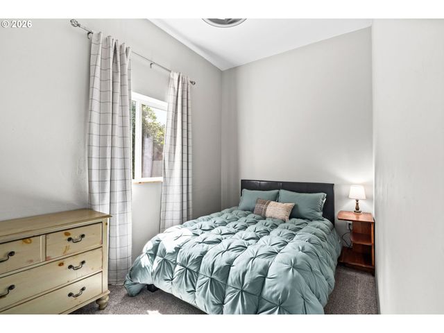 2343 WILBUR Ave, Eugene, OR 97402