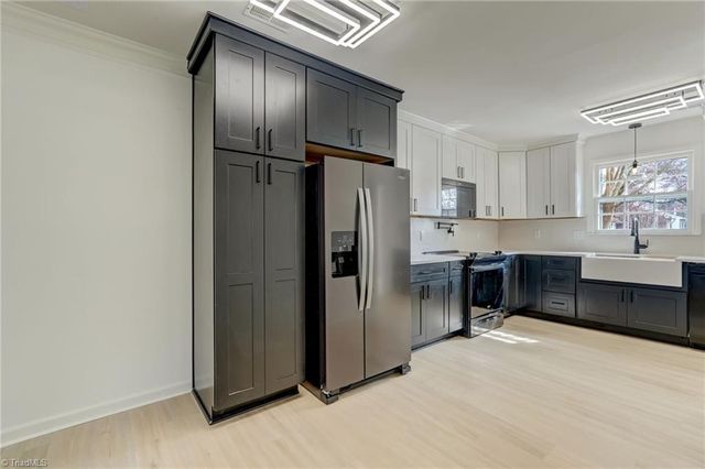 1813 North Winds Drive, Winston-salem, NC 27127