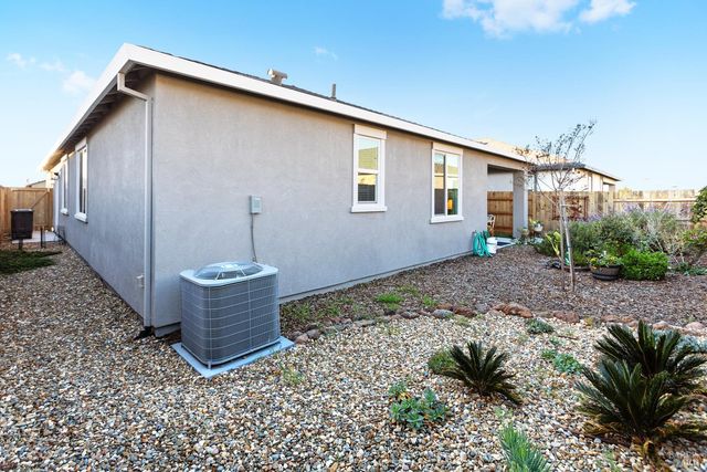 2080 Revival Ln, Rio Vista, CA 94571