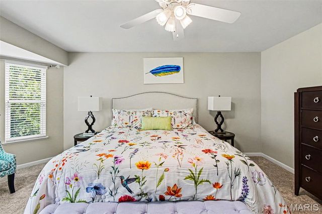 3585 Lakeview Heights Drive, St Louis, MO 63129