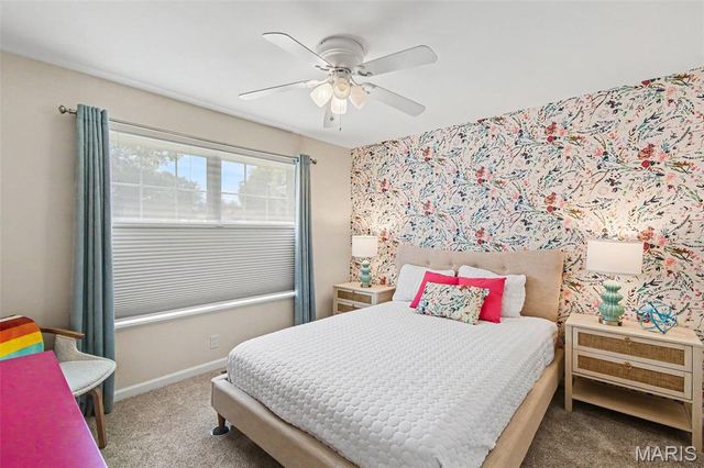 3585 Lakeview Heights Drive, St Louis, MO 63129