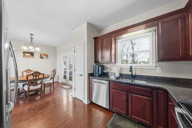 3764 Windmill Dr, Clarksville, TN 37040