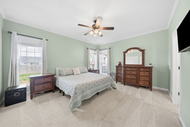 3764 Windmill Dr, Clarksville, TN 37040