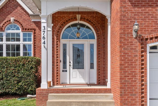 3764 Windmill Dr, Clarksville, TN 37040