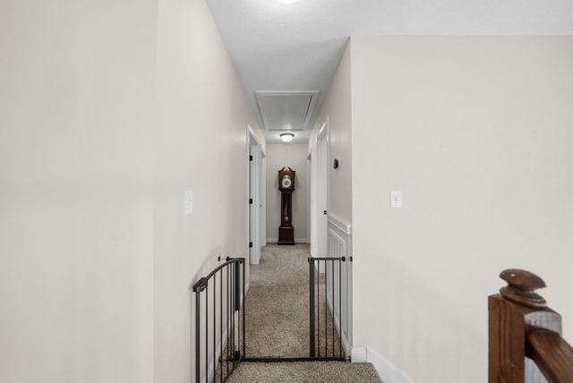 3764 Windmill Dr, Clarksville, TN 37040