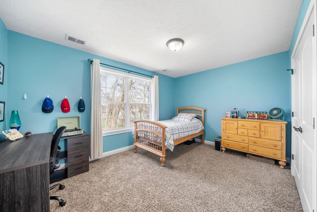 3764 Windmill Dr, Clarksville, TN 37040