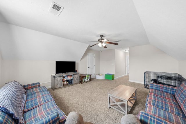 3764 Windmill Dr, Clarksville, TN 37040