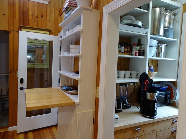 187 Linden Avenue, Branford, CT 06405