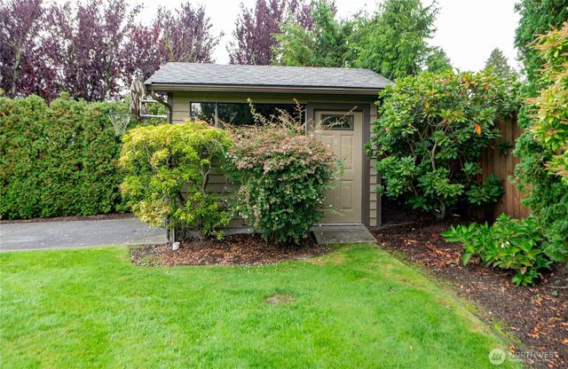 718 C Street, Blaine, WA 98230