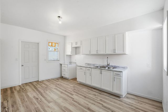 819 5th Street, Rock Island, IL 61201