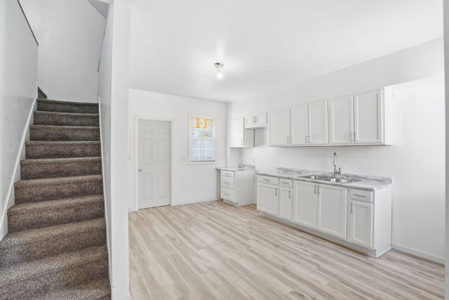 819 5th Street, Rock Island, IL 61201