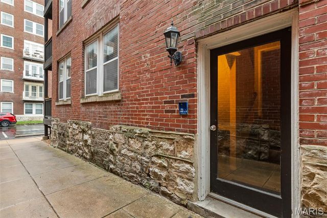 5350 Pershing Avenue 4A, St Louis, MO 63112