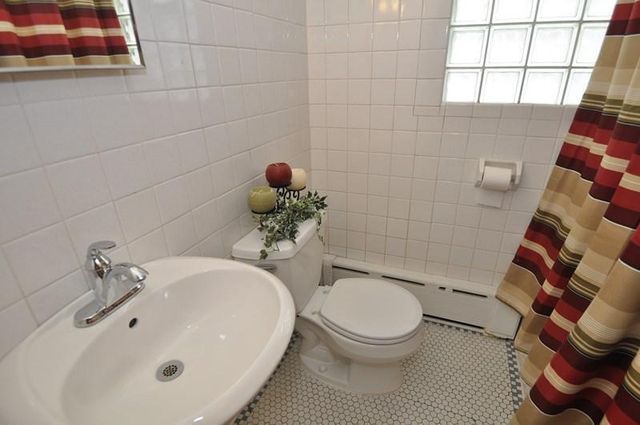 3248 S 7th STREET, Milwaukee, WI 53215