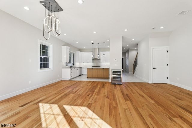 21 Belmont Ave B, Madison Boro, NJ 07940