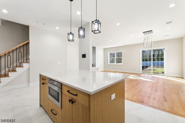 21 Belmont Ave B, Madison Boro, NJ 07940