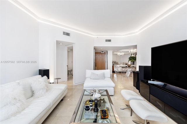16445 Collins Ave OS25, Sunny Isles Beach, FL 33160