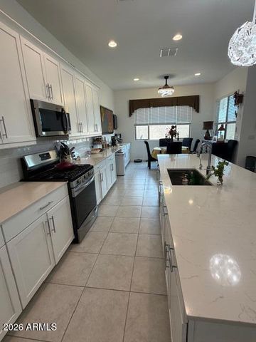 3912 W BUIST Avenue, Laveen, AZ 85339