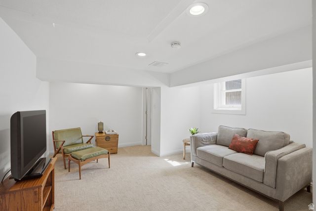 1122 E 1ST AVE, Salt Lake City, UT 84103