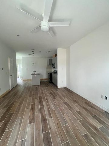 7205 Carver Road A, Houston, TX 77088