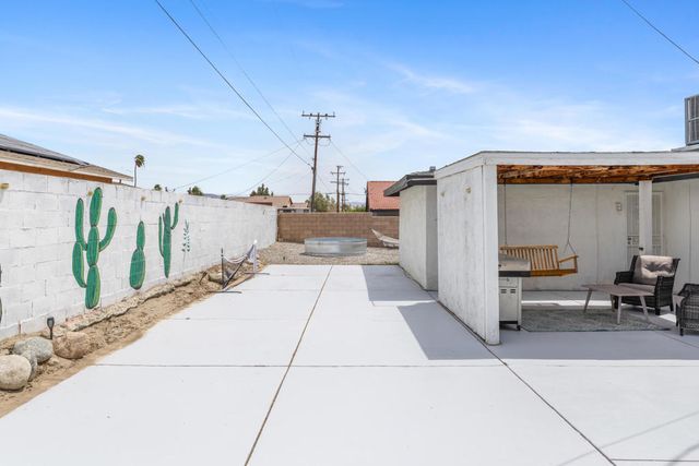 394 W Bon Air Drive, Palm Springs, CA 92262
