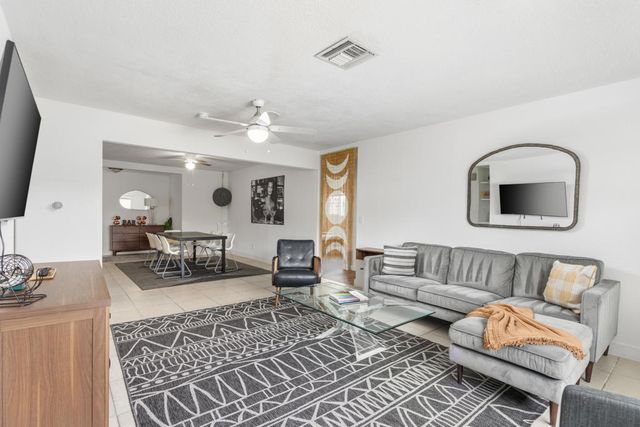394 W Bon Air Drive, Palm Springs, CA 92262