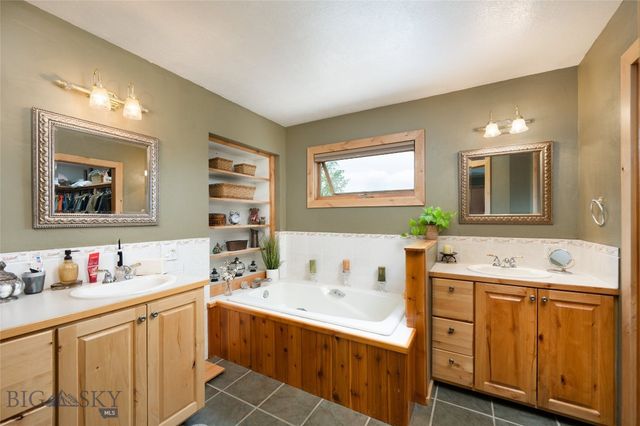 445 Ghost Canyon Court, Belgrade, MT 59714