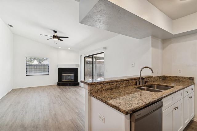 11903 STEPPINGSTONE BOULEVARD, Tampa, FL 33635