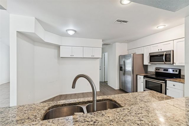 11903 STEPPINGSTONE BOULEVARD, Tampa, FL 33635