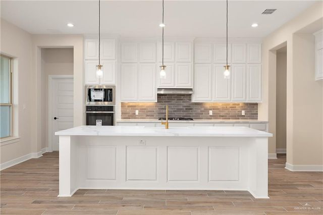 14820 Aqualina Way, Mcallen, TX 78504