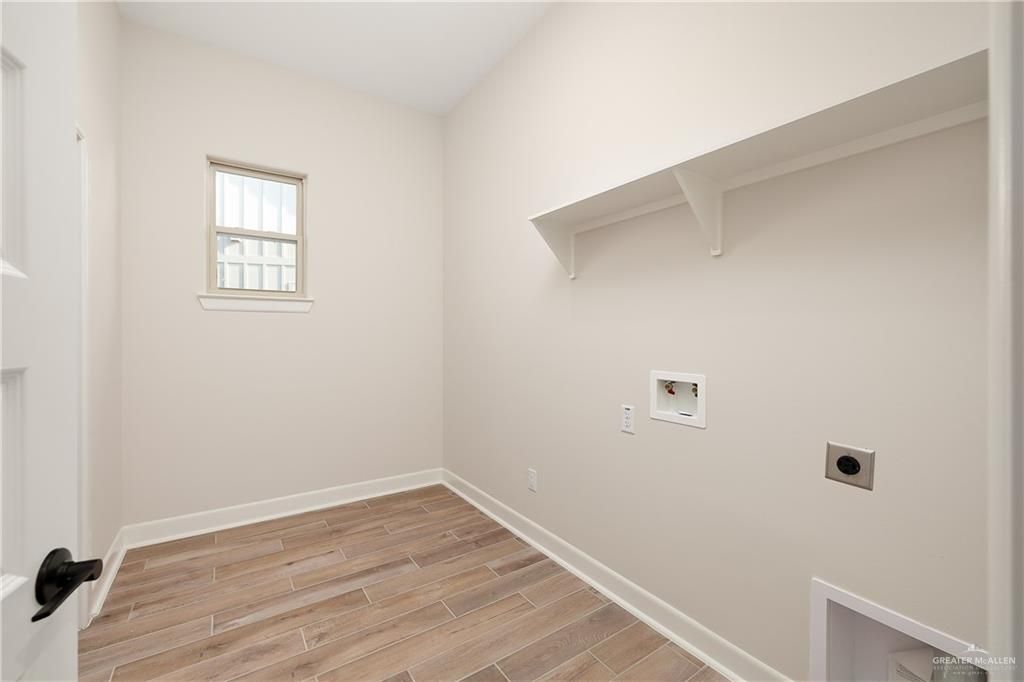 Image 13 of property listing at 14820 Aqualina Way, Mcallen, TX 78504