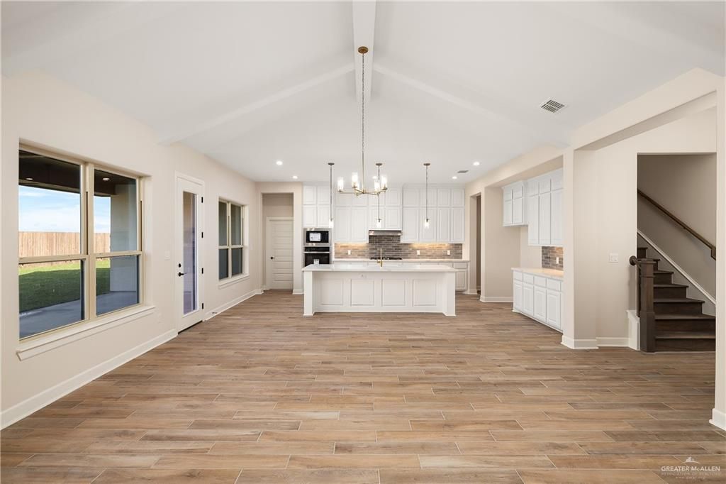 Image 6 of property listing at 14820 Aqualina Way, Mcallen, TX 78504