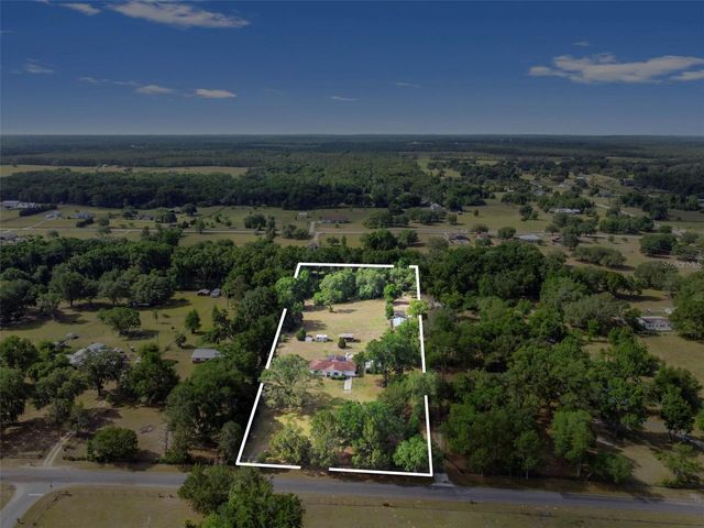 8220 E DERBY OAKS DRIVE, Floral City, FL 34436