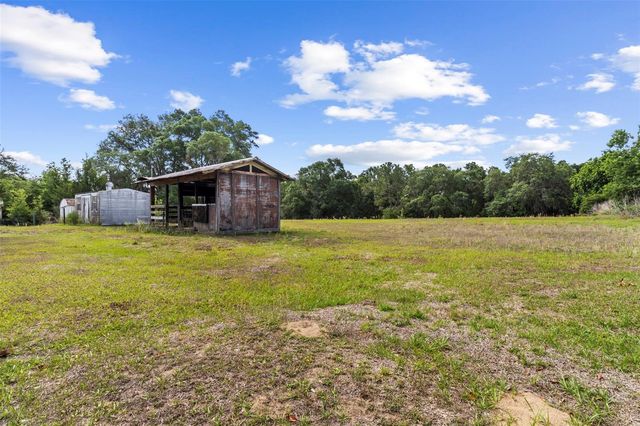8220 E DERBY OAKS DRIVE, Floral City, FL 34436
