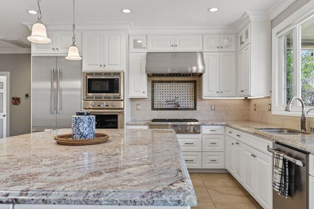 1336 Cordilleras Avenue, Sunnyvale, CA 94087