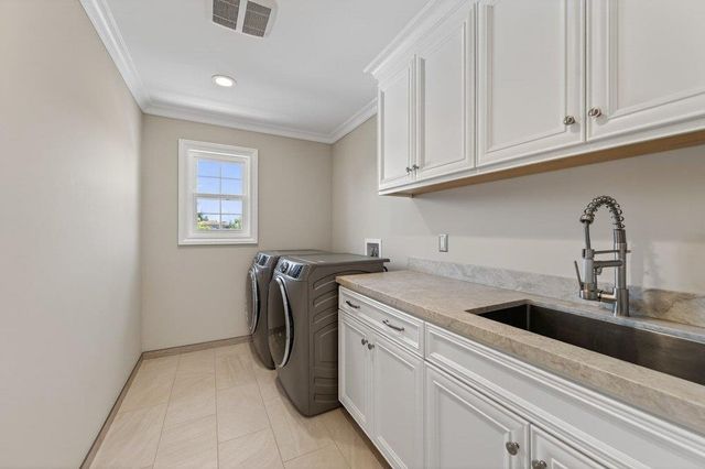 1336 Cordilleras Avenue, Sunnyvale, CA 94087