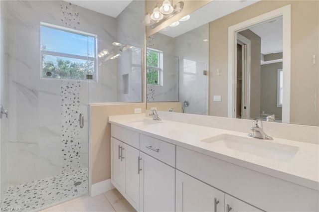 2793 72nd AVE NE, Naples, FL 34120