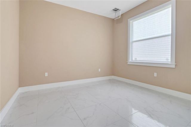 2793 72nd AVE NE, Naples, FL 34120