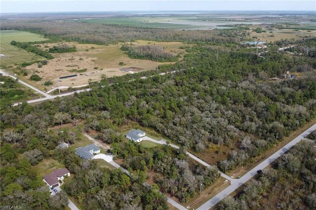 2793 72nd AVE NE, Naples, FL 34120