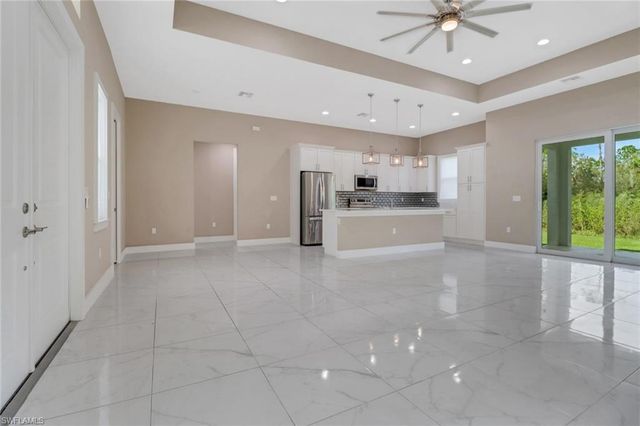 2793 72nd AVE NE, Naples, FL 34120