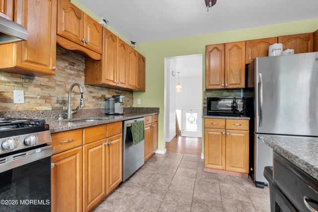 308 Kentucky Trail, Browns Mills, NJ 08015