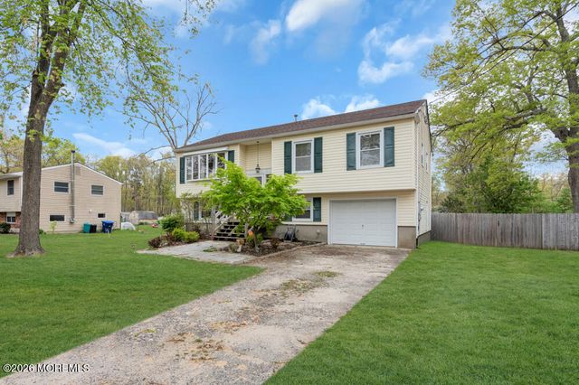 308 Kentucky Trail, Browns Mills, NJ 08015