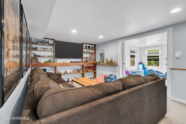 308 Kentucky Trail, Browns Mills, NJ 08015