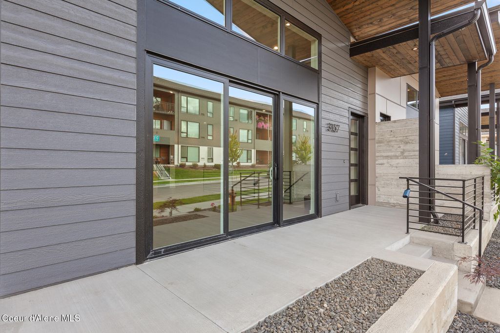 3157 N Veneer RD, Coeur d'Alene, ID 83814 photo 4
