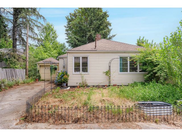 1823 FILBERT St, Forest Grove, OR 97116