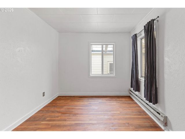 1823 FILBERT St, Forest Grove, OR 97116