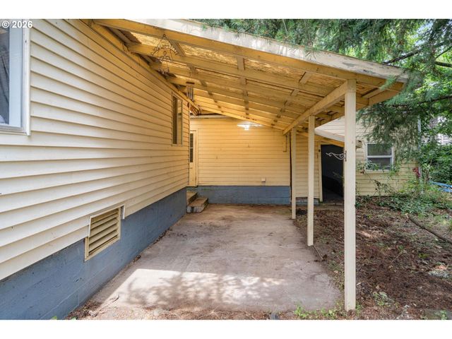 1823 FILBERT St, Forest Grove, OR 97116