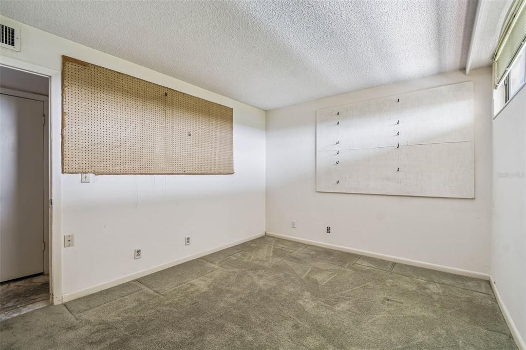 Image 24 of property listing at 2621 COVE CAY DRIVE 703, Clearwater, FL 33760
